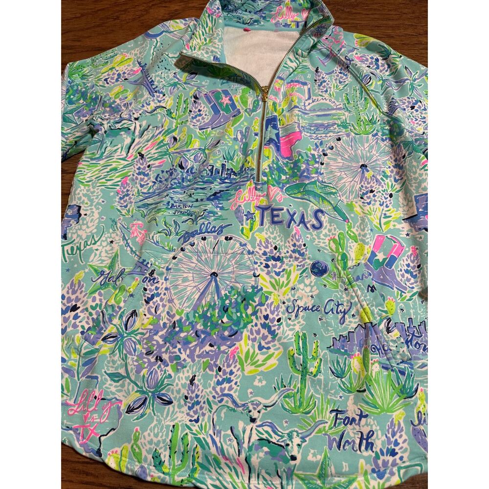 Lilly Pulitzer Skipper Popover Lilly Loves Texas UPF 50 Size Large X Large - Picture 2 of 3
